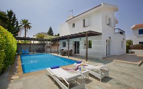 Villa Skyros