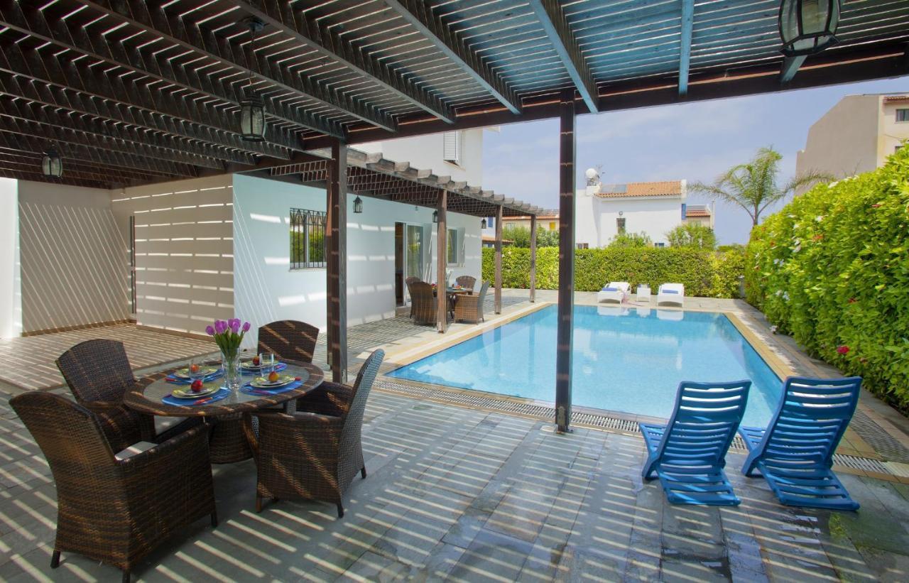 Villa Skyros Pernera Exterior photo